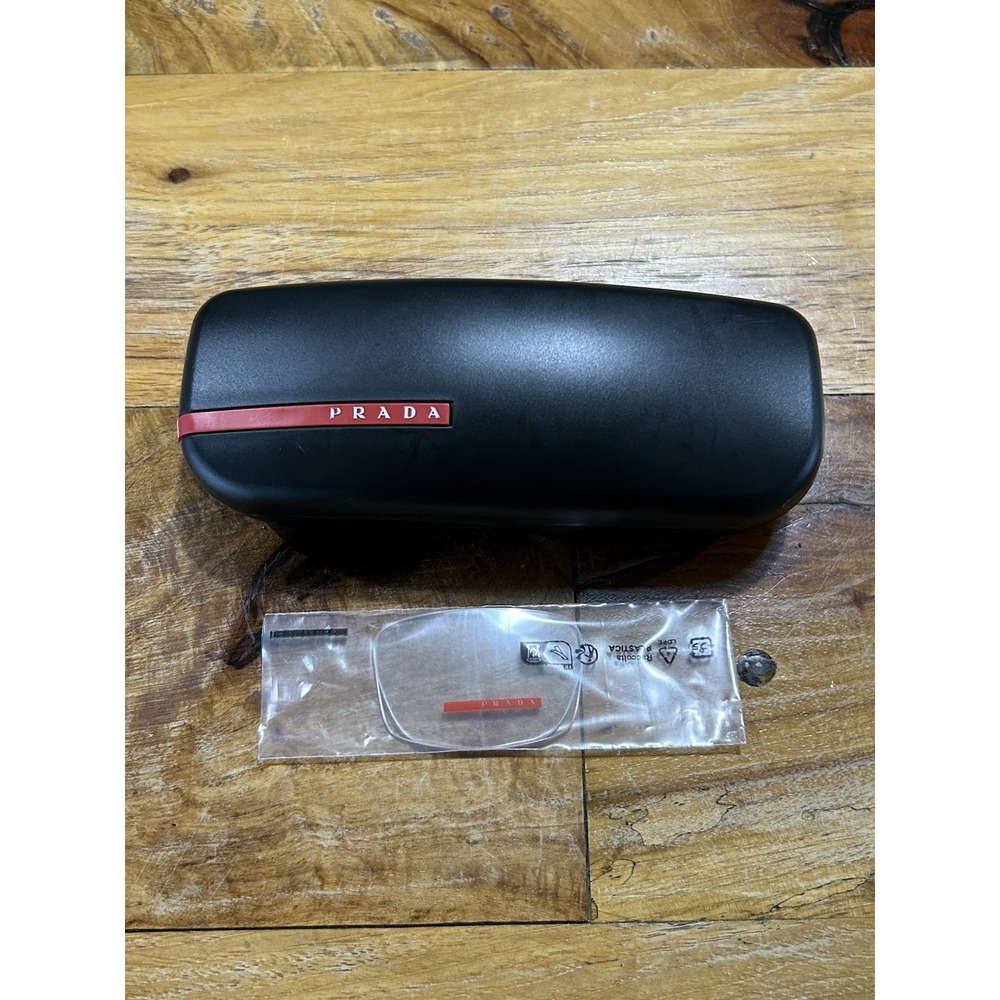 PRADA Black/Red Hard Eyeglass/Sunglasses Case Felt Lining Plastic Unisex